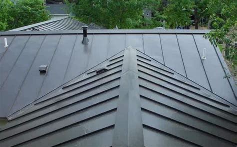 Pros and Cons of Metal Roofing