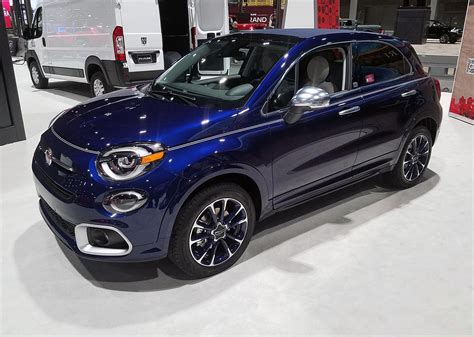 Local Color: Unusual Paint Hues at the 2022 Chicago Auto Show | The Daily Drive | Consumer Guide ...