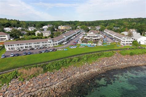 Resort Hotel Lodging in Ogunquit, ME | Maine Vacations + Getaways at Anchorage by the Sea