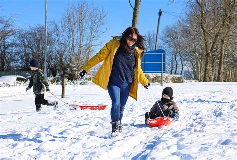 Snow pictures across Northern Ireland as freezing weather causes disruption - Belfast Live