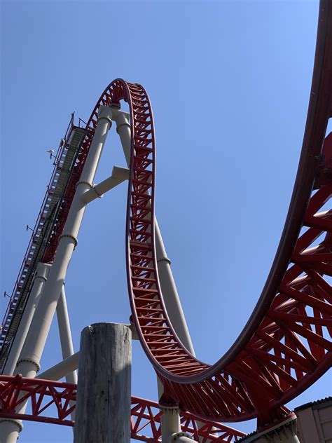 [Maverick, Cedar Point] as seen from the bottom of the drop! : r ...