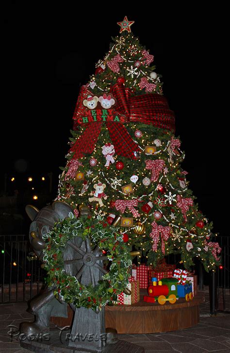 Tokyo DisneySEA Christmas Wishes: 2010 Themed Christmas Trees - Disney ...