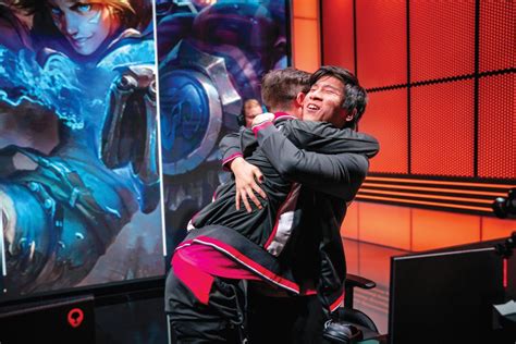 How League of Legends rose to the top of professional esports - SportsPro