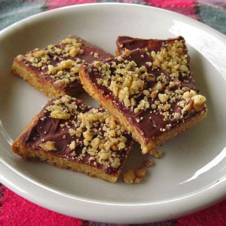 TOFFEE SQUARES Recipe - (4.2/5)