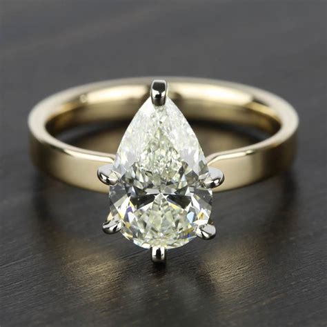 2 Carat Pear Shaped Diamond Engagement Ring In Gold