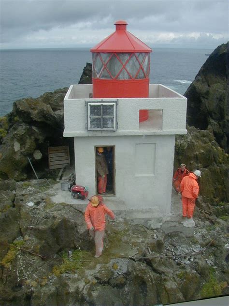 Þrídrangar | Trídrangaviti near Vestmannaeyjar at Iceland. T… | Flickr