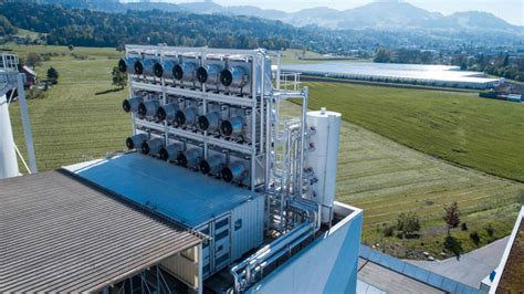 World’s First Commercial CO2 Capture Plant Goes Live | Climate Central