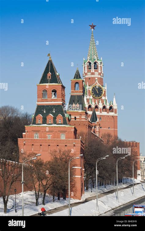 Three Moscow Kremlin towers Stock Photo - Alamy