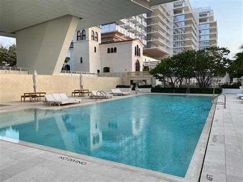 Review: Four Seasons Surf Club Surfside (Miami) | One Mile at a Time