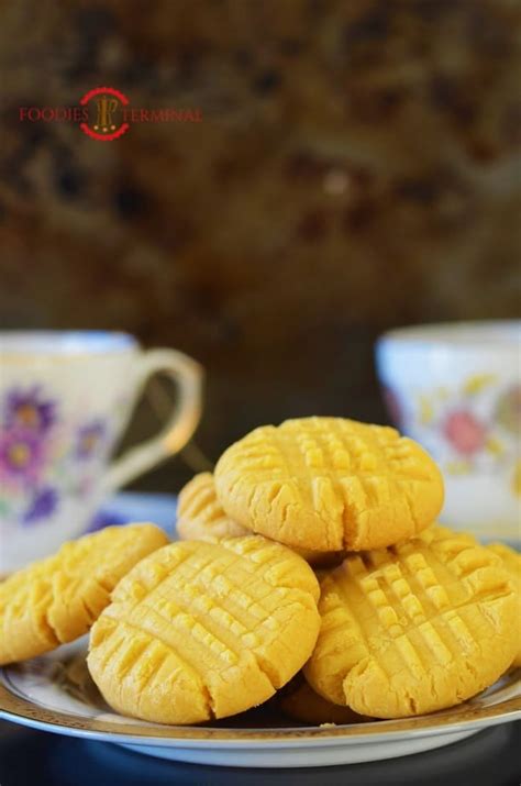 Crispy, Crunchy and the world's best Custard Cookies or Custard Biscuits. » Foodies Terminal