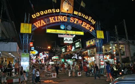 Pattaya Walking Street: Best Places To Eat And Party in 2024