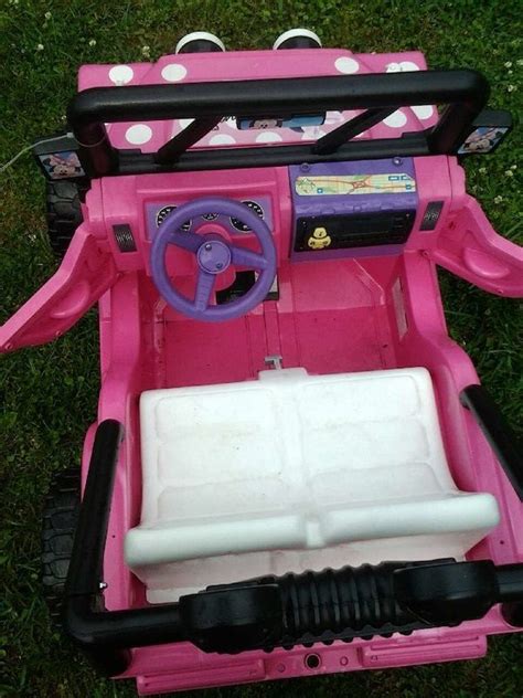 Minnie Mouse Power Wheels Jeep