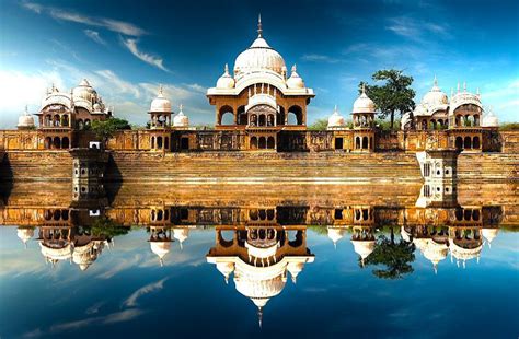 Top 10 Amazing Spiritual Places in India for a Journey into Self-Discovery