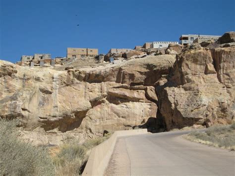 Acoma Pueblo: The Oldest Continuously Inhabited Settlement in The United States | Amusing Planet