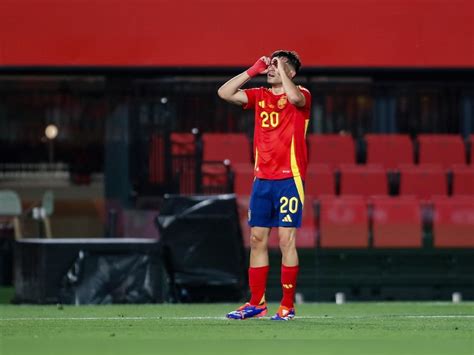 Pedri Gonzalez Brace Helps Spain Thrash Northern Ireland Before Euros ...