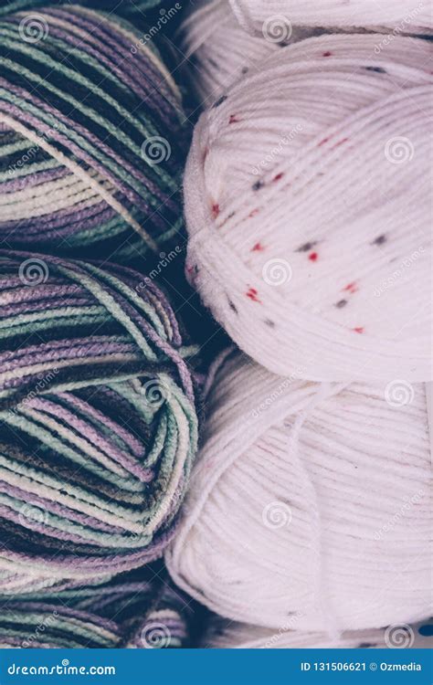 Multicolor Chunky Merino Wool Yarns Stock Image - Image of handcraft, green: 131506621