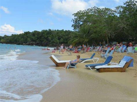 Reggae Beach Jamaica now called Bamboo Beach exclusive travel reviews