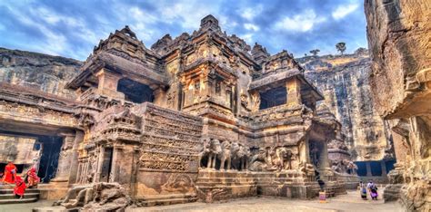 Ajanta and Ellora Caves Complete Guide : History, How to Reach, Location