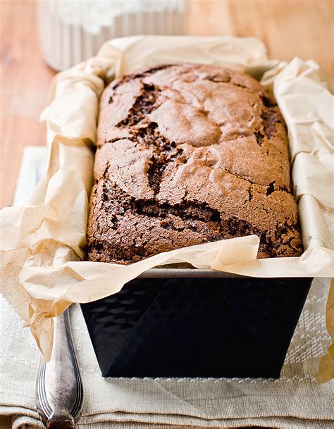 Gâteau au chocolat sans beurre pour 6 personnes - Recettes Elle à Table