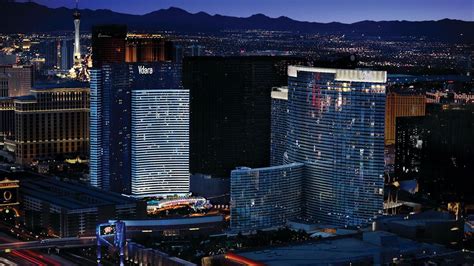 Vdara Hotel & Spa at ARIA Las Vegas from $100. Las Vegas Hotel Deals ...