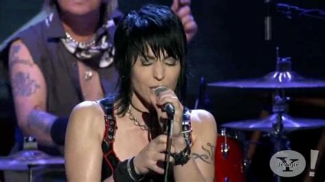 Joan Jett - Do You Wanna Touch Me / Androgynous ( Live ) - YouTube