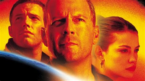 Bruce Willis Refused To Watch NASA Attempt To Recreate Armageddon | GIANT FREAKIN ROBOT