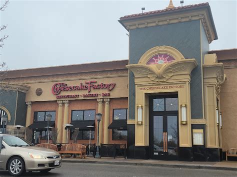 The Cheesecake Factory Hours - Today, Opening, Closing, Saturday ...