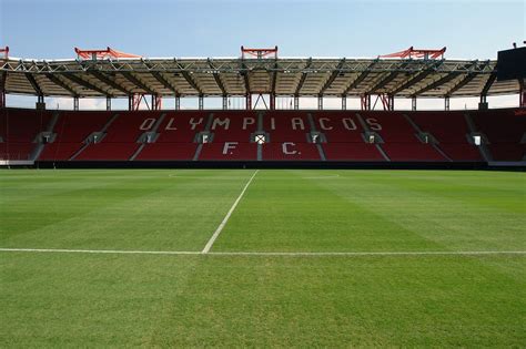 Karaiskakis Stadium (Piraeus) - Sports Tourist