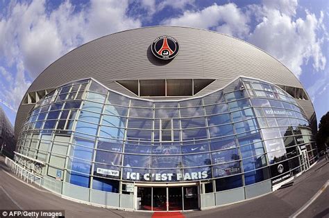 Psg Stadium / Home-Made Bomb Found Near Parc Des Princes Stadium Hours ...