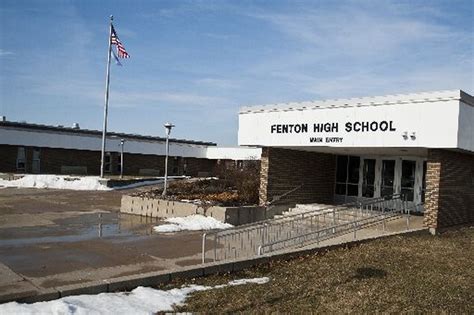 Fenton's Project Graduation trying to raise $40,000 for Fenton High School graduation party ...