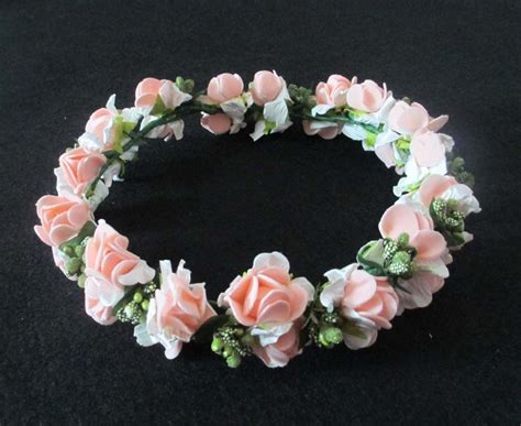 Tiara / Corona De Flores Para Niñas Y Damas - $ 160.00 en Mercado Libre