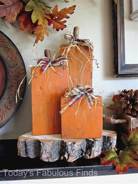 Today's Fabulous Finds: {Spooky} 2x4 Pumpkins