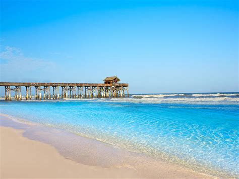 14 Best Beaches Near Orlando for Quick Getaway and Long Weekends