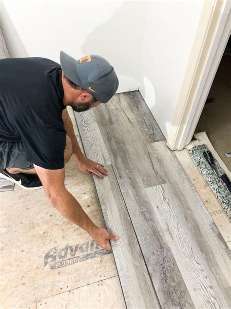 How To Install Luxury Vinyl Plank Flooring - Bower Power #luxurylivingroom | Installing vinyl ...