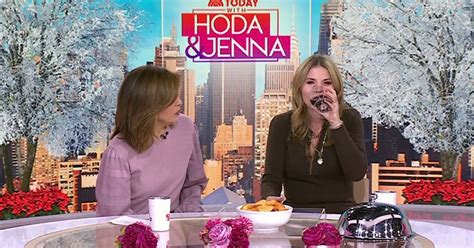 Hoda and Jenna celebrate National Drink Wine Day!