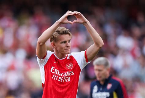 Rio Ferdinand tips Arsenal to finish third and Martin Odegaard to end as Player of the Year ...