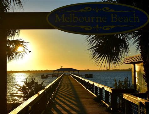 Melbourne Beach Pier at sunset : r/florida