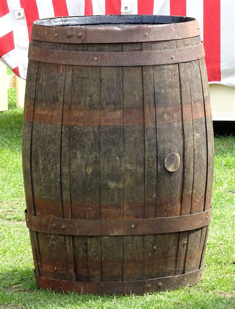 Wooden Beer Barrel Free Stock Photo - Public Domain Pictures