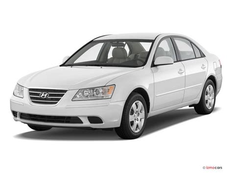 2010 Hyundai Sonata Review, Pricing, & Pictures | U.S. News