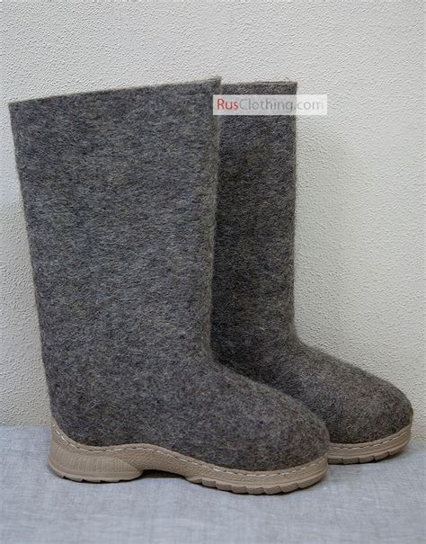 Russian valenki felt boots with rubber sole | RusClothing.com