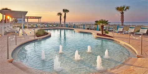 Pensacola Beach Hotel near Santa Rosa Island | Holiday Inn Express Pensacola Beach