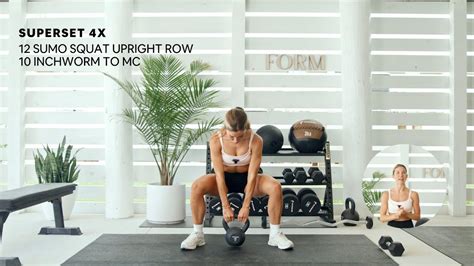 SUPERSET: SUMO SQUAT ROW + INCHWORM MOUNTAIN CLIMBER - FORM