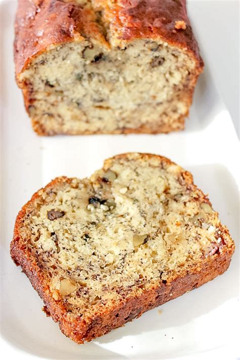 Super Moist Banana Bread Recipe - Mommy Musings