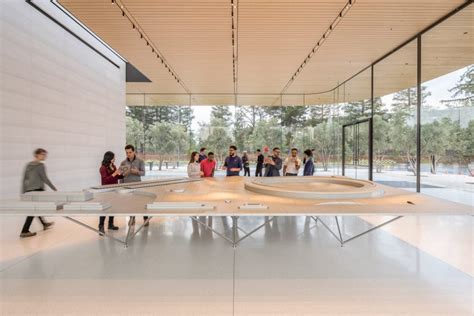 Apple Park Visitor Center 設計 - skybexzt