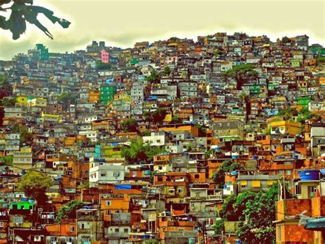 Tour a pie por las Favelas en Español - Guias Locales