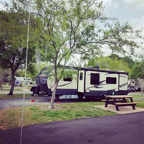 REVIEW – Lazy Days RV Resort, Seffner, Florida – Kelly Kamping & Travels