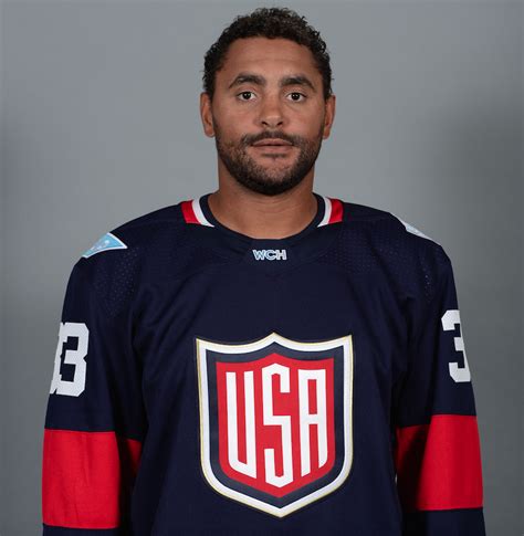 Dustin Byfuglien