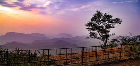 Pachmarhi: Beautiful Hill station with Great WaterFalls