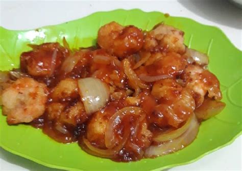 Resep Udang goreng tepung saus asam manis oleh Putri Isditya - Cookpad