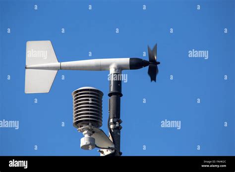 Revolving vane anemometer, a meteorological instrument used to measure the wind speed Stock ...